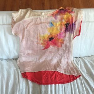 Silky floral top for business to cocktails sz L